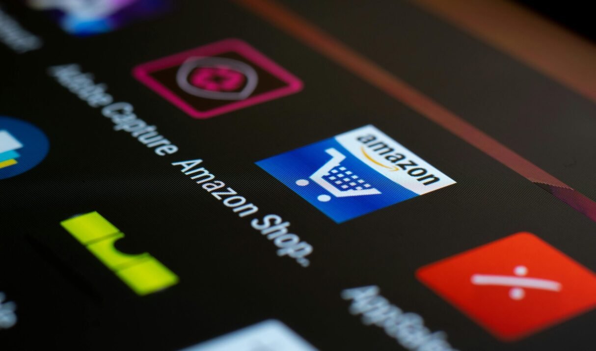 How to Make Money With Amazon: A Simple Beginner’s Guide to FBA, KDP, and Influencer Programs