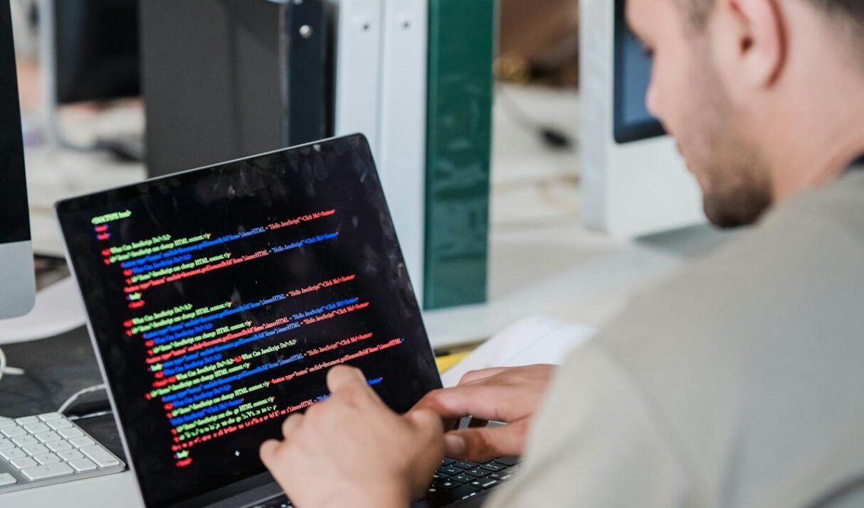 Algorithm-Aligned Content Releases: The Smart Way to Publish for Maximum Reach