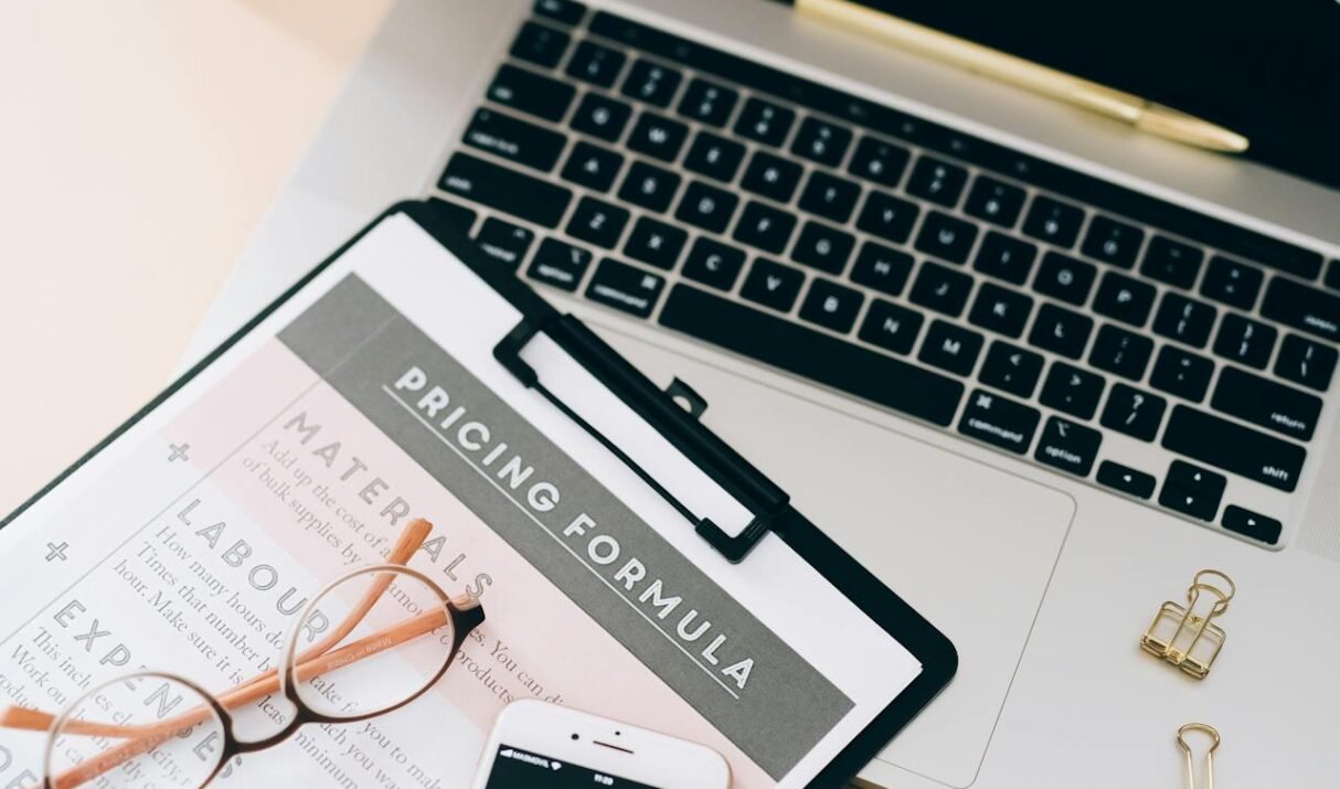 How to Build a Powerful Brand From Scratch: A Practical Guide for Modern Marketers